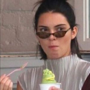 Meet your Posher, Juliana